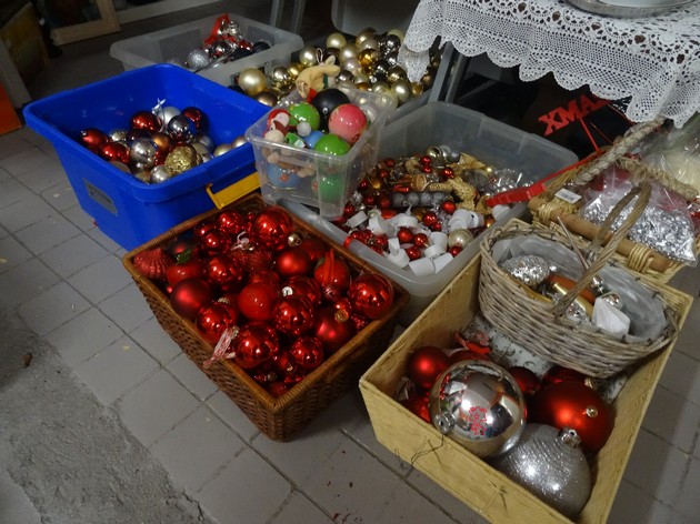 Kerstballen e.d. - Stichting Armslag Stadskanaal