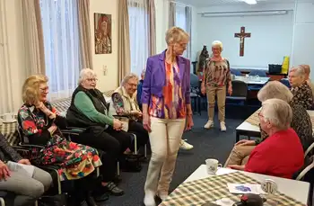 Modeshow in Parochiehuis Emmercompascuum Stichting Armslag Stadskanaal